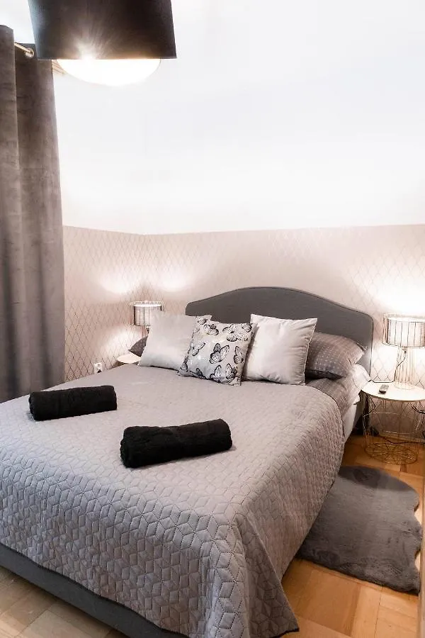 Apartamento Clicktheflat Constitution Square Apart Rooms Varsovia