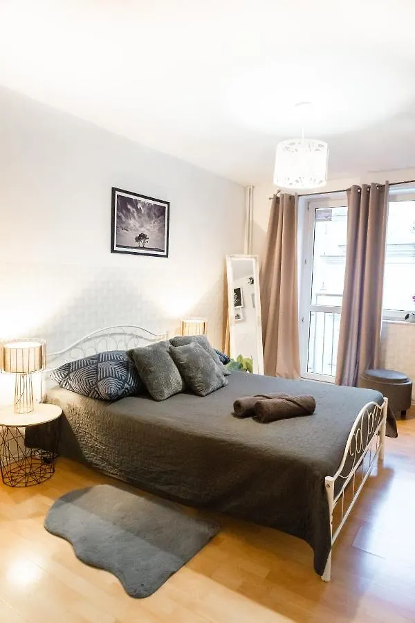 Clicktheflat Constitution Square Apart Rooms Βαρσοβία