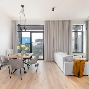 Apartament Rent Like - Elektrownia Powiśle Premium, Warszawa