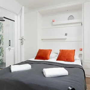 Apartament Ochota Siemieńskiego By Renters, Warszawa